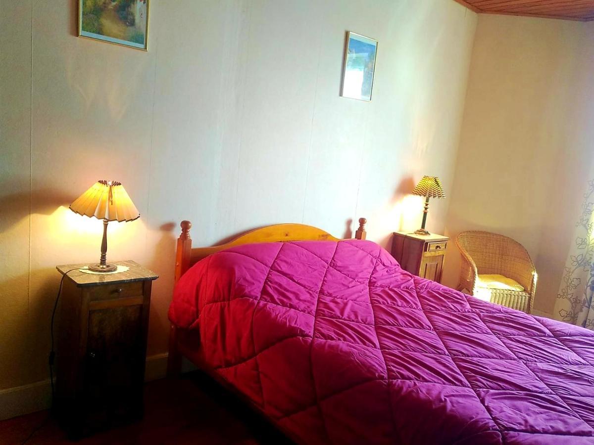 Maison Confortable Avec Vue Sur La Montagne A Charix ภายนอก รูปภาพ
